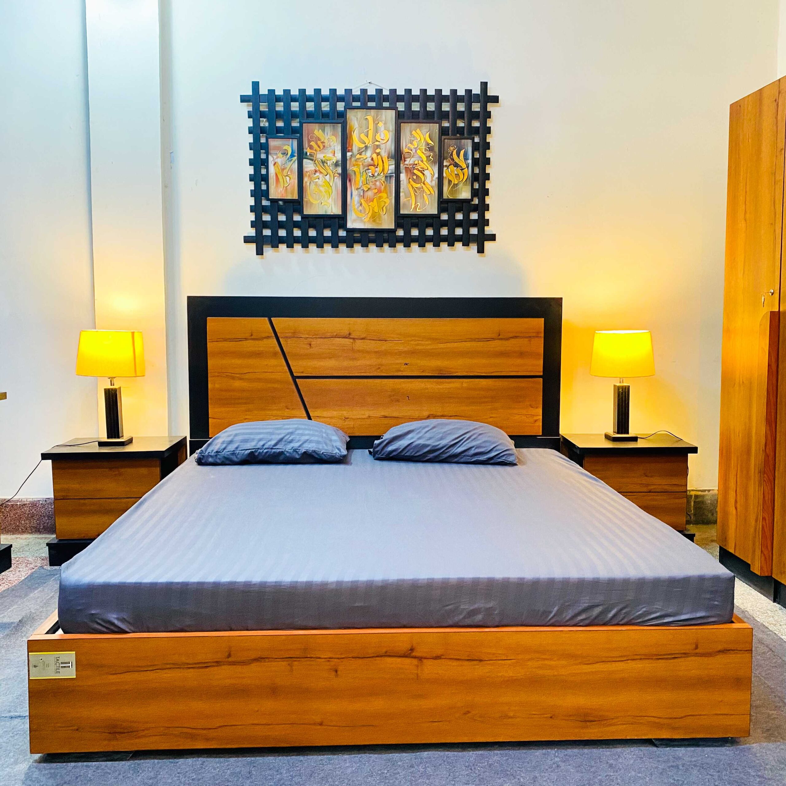 B&B Bedroom Set - Image 3