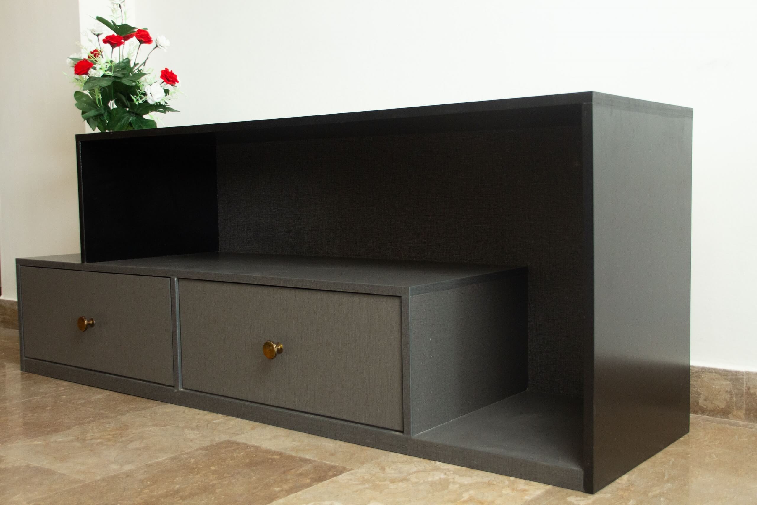 Black Grey Console - Image 2