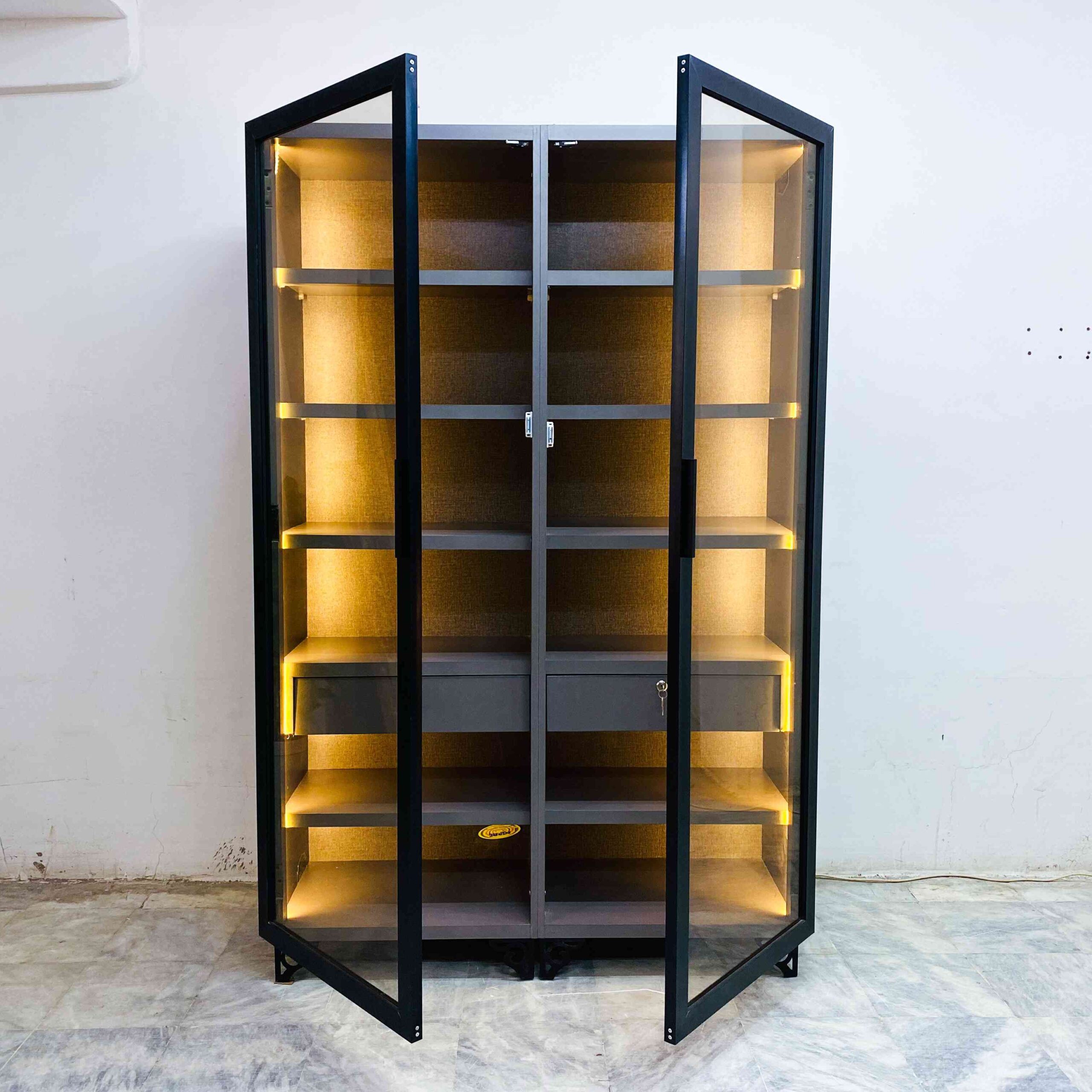 Crockery Unit