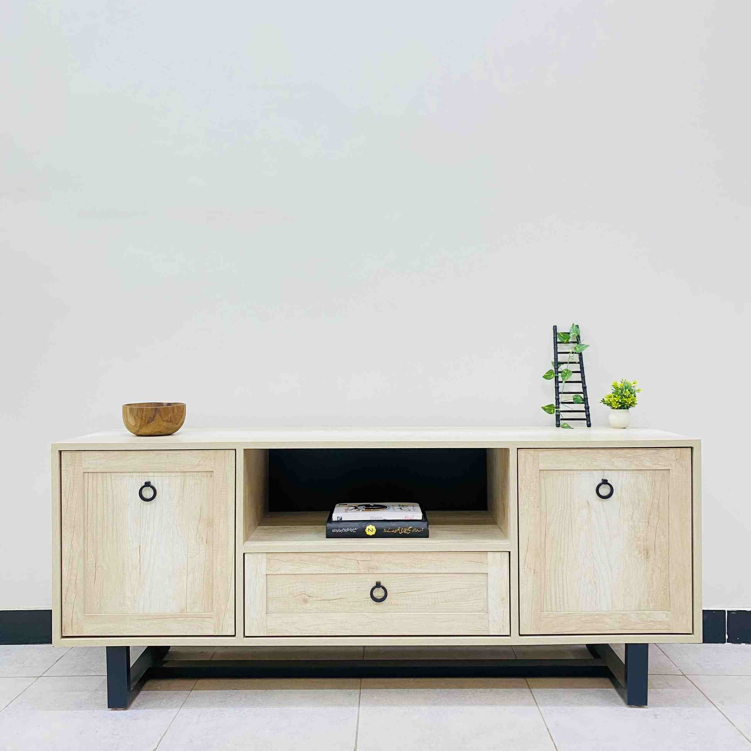 White Mold Console