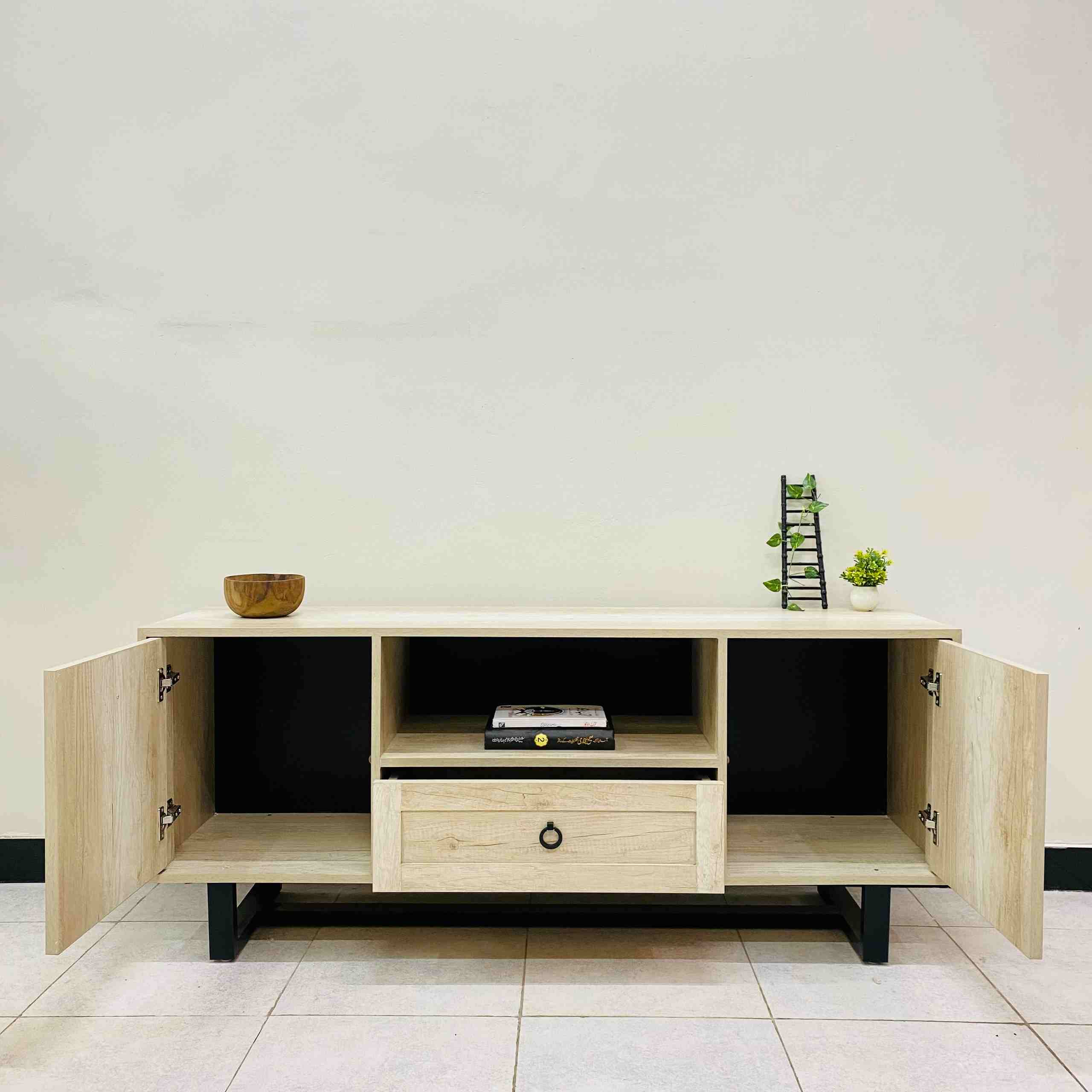 White Mold Console - Image 4